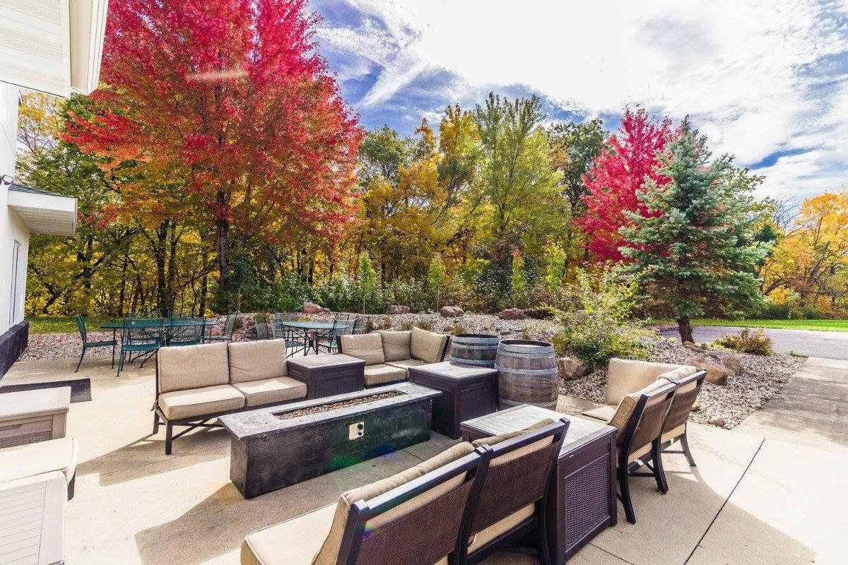River Hills Hotel- Mankato Kültér fotó
