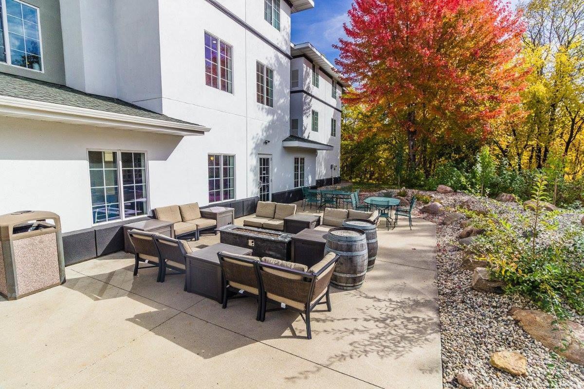 River Hills Hotel- Mankato Kültér fotó