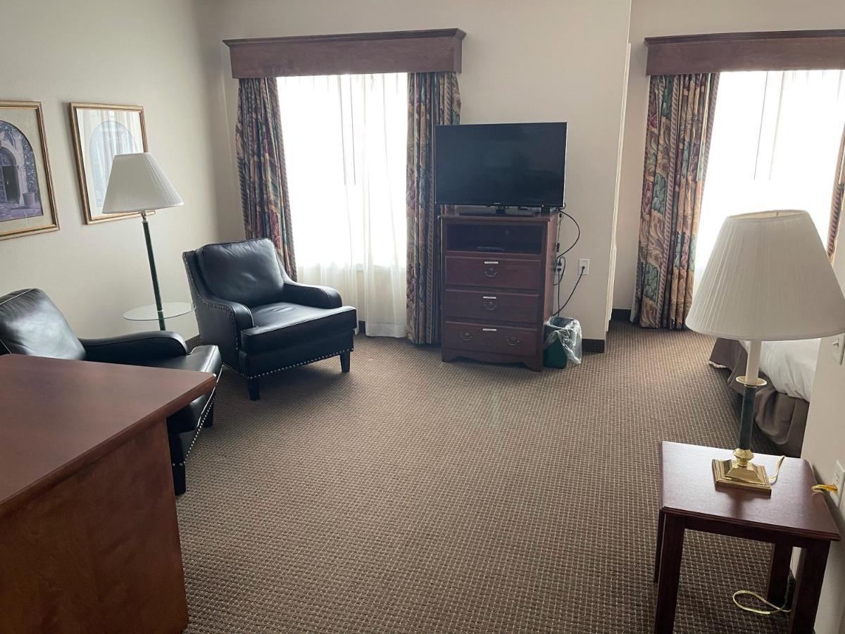 River Hills Hotel- Mankato Kültér fotó