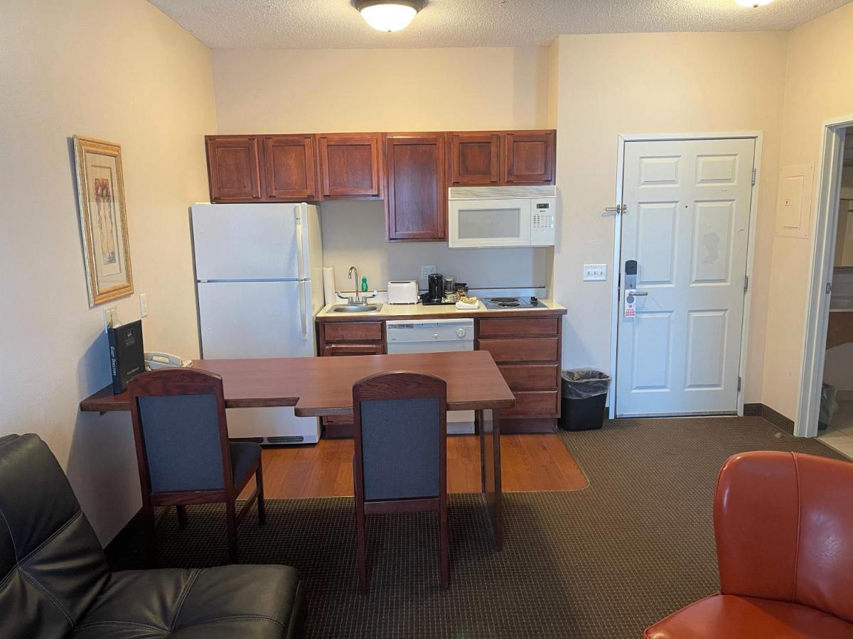 River Hills Hotel- Mankato Kültér fotó